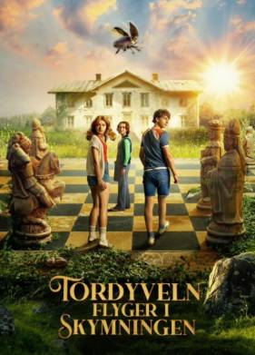 Навозный жук летает в сумерках (2025)